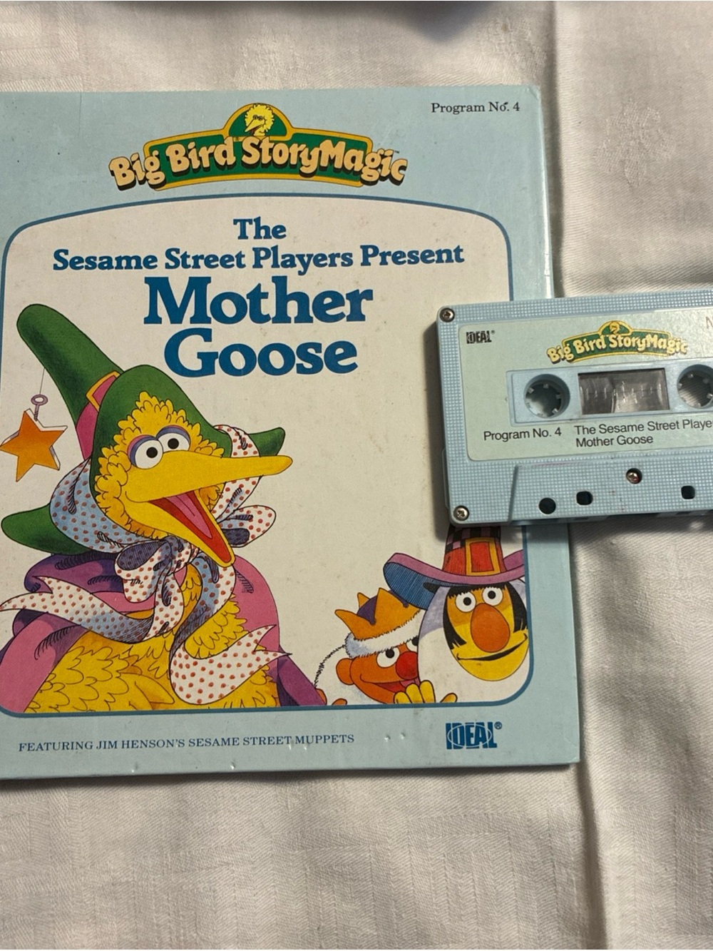 Ideal Sesame Street Big Bird StoryMagic Mother Goose Cassette and Book Vtg 1986
